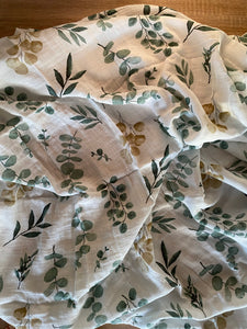 The Green Leaves Swaddle